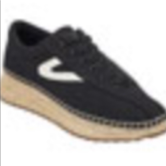 Tretorn espadrille sneaker size 11 runs small - Picture 1 of 7